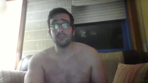 Snapshot of toni640128 chatting on 11/16/25, 10:04 toni640128 online show from 11/16/25, 10:04