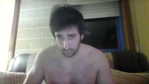 Snapshot of toni640128 chatting on 12/18/25, 01:22 toni640128 online show from 12/18/25, 01:22