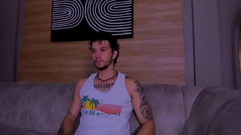 Snapshot of tonny__08 chatting on 11/24/25, 01:22 Tonny online show from 11/24/25, 01:22