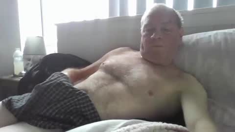 Snapshot of tony14712 chatting on 01/18/25, 10:39 tony14712 online show from 01/18/25, 10:39