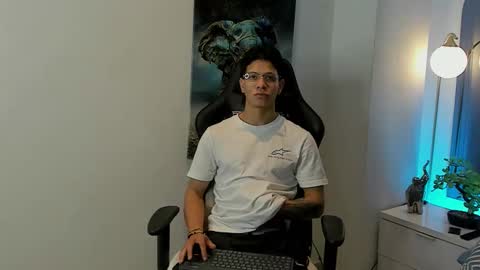 tony_petrov online show from 01/09/26, 04:04