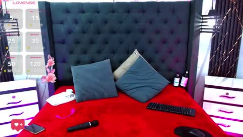 Tony And Rick online show from 11/05/25, 08:42