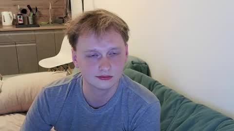 Snapshot of tony_tonka chatting on 10/19/25, 12:44 Tony online show from 10/19/25, 12:44