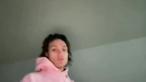 Snapshot of tonycardillo chatting on 12/14/25, 10:36 tonycardillo online show from 12/14/25, 10:36