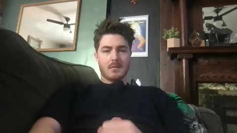 Snapshot of tonydigitt chatting on 02/07/25, 06:45 tonyd online show from 02/07/25, 06:45