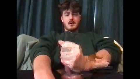 Snapshot of tonydigitt chatting on 10/31/25, 06:20 tonyd online show from 10/31/25, 06:20