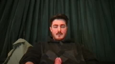 Snapshot of tonydigitt chatting on 12/02/25, 09:43 tonyd online show from 12/02/25, 09:43