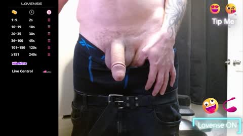 Snapshot of tonytonytony3001 chatting on 01/12/26, 06:13 tonytonytony3001 online show from 01/12/26, 06:13