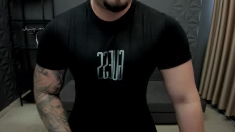 TonyWilcox online show from 09/23/25, 05:54