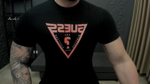 TonyWilcox online show from 11/12/25, 05:52