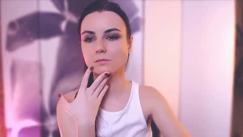 Elizabeth online show from 01/25/25, 07:18