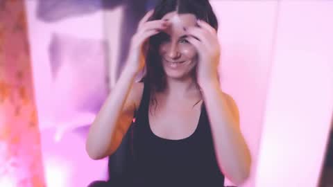 Elizabeth online show from 02/20/25, 10:59