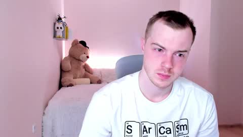 Snapshot of toohornyserj chatting on 01/23/25, 03:37 toohornyserj online show from 01/23/25, 03:37