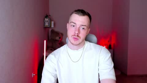 Snapshot of toohornyserj chatting on 01/30/25, 11:13 toohornyserj online show from 01/30/25, 11:13