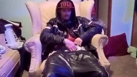 SagMeOreduceMe online show from 10/22/25, 10:48