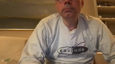 Snapshot of topspin69 chatting on 10/21/25, 04:13 topspin69 online show from 10/21/25, 04:13