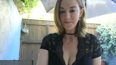 Snapshot of topsywilde chatting on 11/20/25, 08:25 Topsy online show from 11/20/25, 08:25