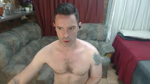 toptobottom4u online show from 04/15/26, 12:28