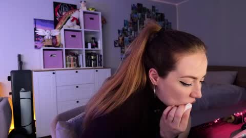 Lina  Next stream January 4  11am UTC 0 online show from 06/05/26, 01:50