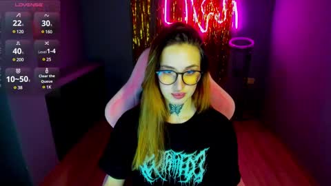 tora online show from 02/20/25, 10:59