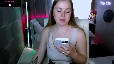 tori_blond online show from 05/28/26, 05:49