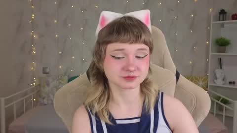 Tori online show from 05/19/26, 12:05