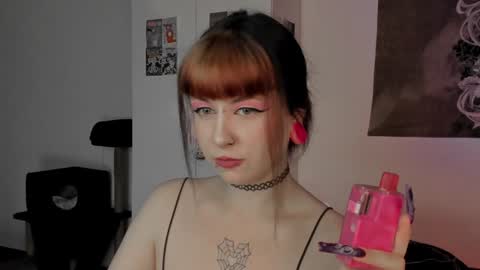 Snapshot of toriayun0 chatting on 12/04/24, 11:13 your personal gothic girl check it online show from 12/04/24, 11:13