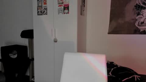 Snapshot of toriayun0 chatting on 12/05/24, 02:20 your personal gothic girl check it online show from 12/05/24, 02:20