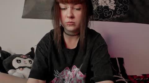 Snapshot of toriayun0 chatting on 12/14/24, 12:22 your personal gothic girl check it online show from 12/14/24, 12:22