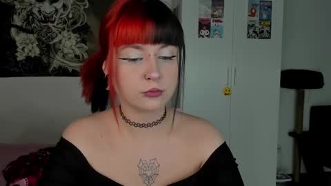 your personal gothic girl check it    online show from 02/24/25, 09:09