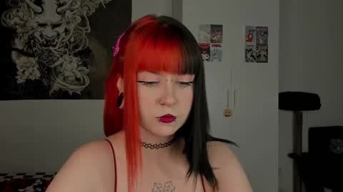 Snapshot of toriayun0 chatting on 02/28/25, 09:33 your personal gothic girl check it online show from 02/28/25, 09:33