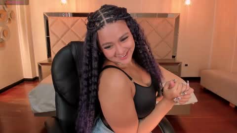 Tori Cross online show from 02/20/25, 12:57