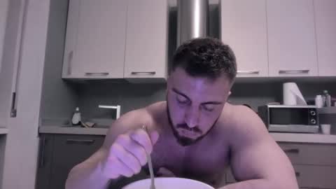 Snapshot of toro_arrapato chatting on 12/16/24, 01:53 toro_arrapato online show from 12/16/24, 01:53