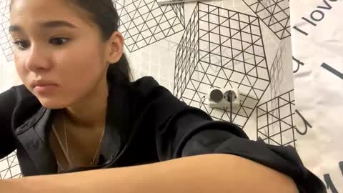 Julia online show from 12/21/25, 12:12