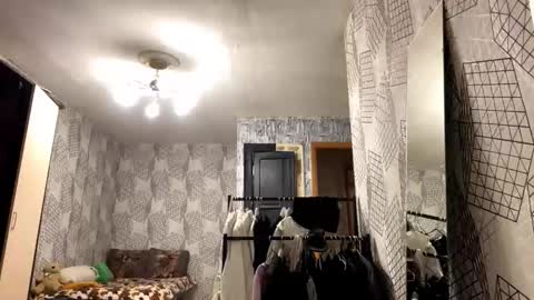 Julia online show from 01/14/26, 12:33