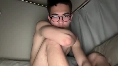 Snapshot of toshikaro0 chatting on 01/15/25, 06:08 Karo online show from 01/15/25, 06:08