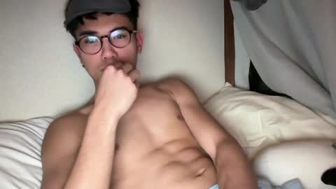 Karo online show from 03/12/26, 05:08