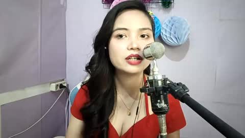 Emma online show from 05/26/26, 02:13