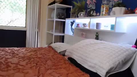 Milly online show from 02/02/26, 11:03