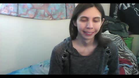 Luna online show from 01/26/25, 02:45