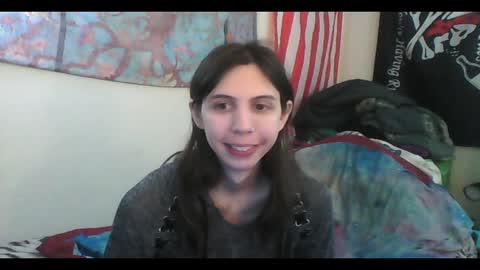 Luna online show from 02/02/25, 09:02