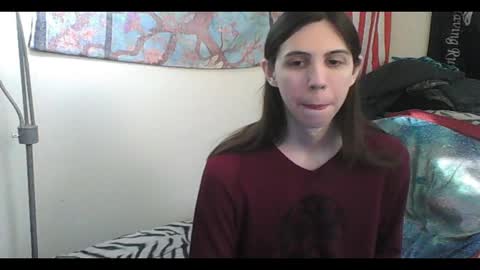 Luna online show from 03/01/25, 10:10