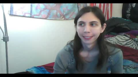 Luna online show from 03/04/25, 05:53