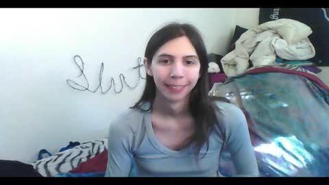 Luna online show from 10/16/25, 09:05