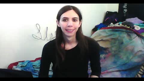 Luna online show from 10/26/25, 01:22