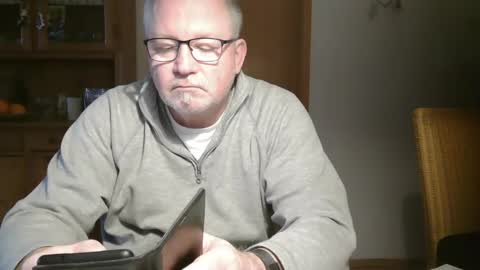 toto758 online show from 12/23/24, 11:47