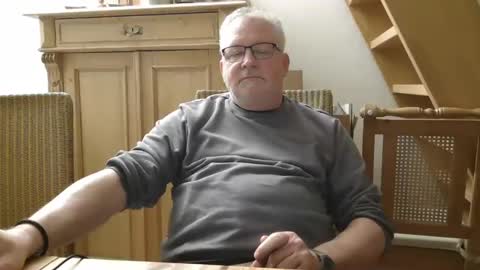 toto758 online show from 02/18/25, 09:53