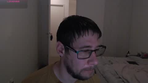 Snapshot of totoclown chatting on 12/01/25, 03:33 Thomas online show from 12/01/25, 03:33