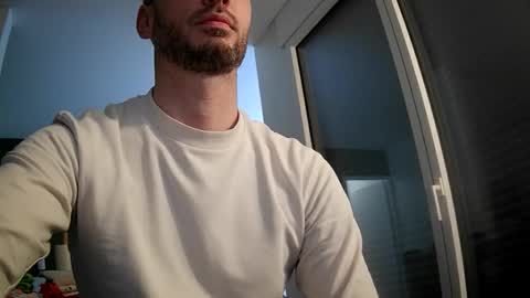TOTORINO online show from 05/19/26, 02:01