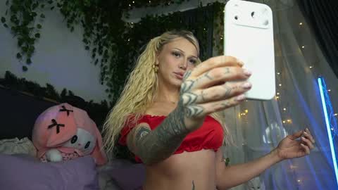 Aliana Vamboo online show from 02/14/26, 05:21